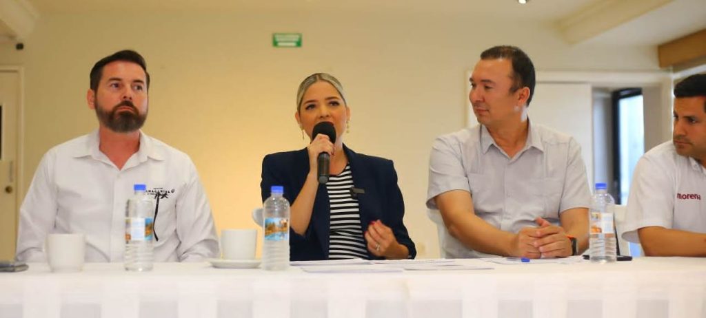 Trabajar en unidad para construir un mejor Mazatlán, propone Estrella Palacios a miembros de la Intercamaral Trabajar en unidad para construir un mejor Mazatlán, propone Estrella Palacios a miembros de la Intercamaral 2024