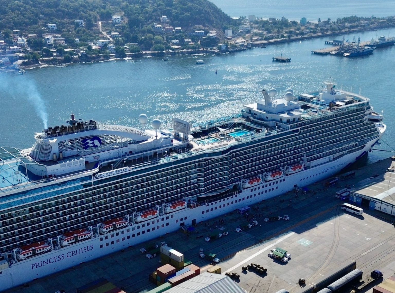 🚢 El Discovery Princess llegó a Mazatlán con 4,166 pasajeros