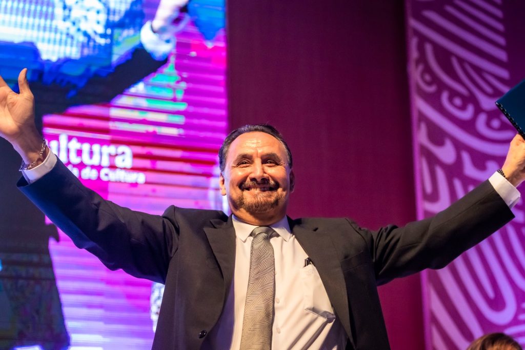 Entrega Rocha Moya el Premio Sinaloa de las Artes (9)