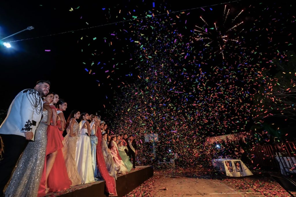 Se desborda la pasión carnavalera (22)