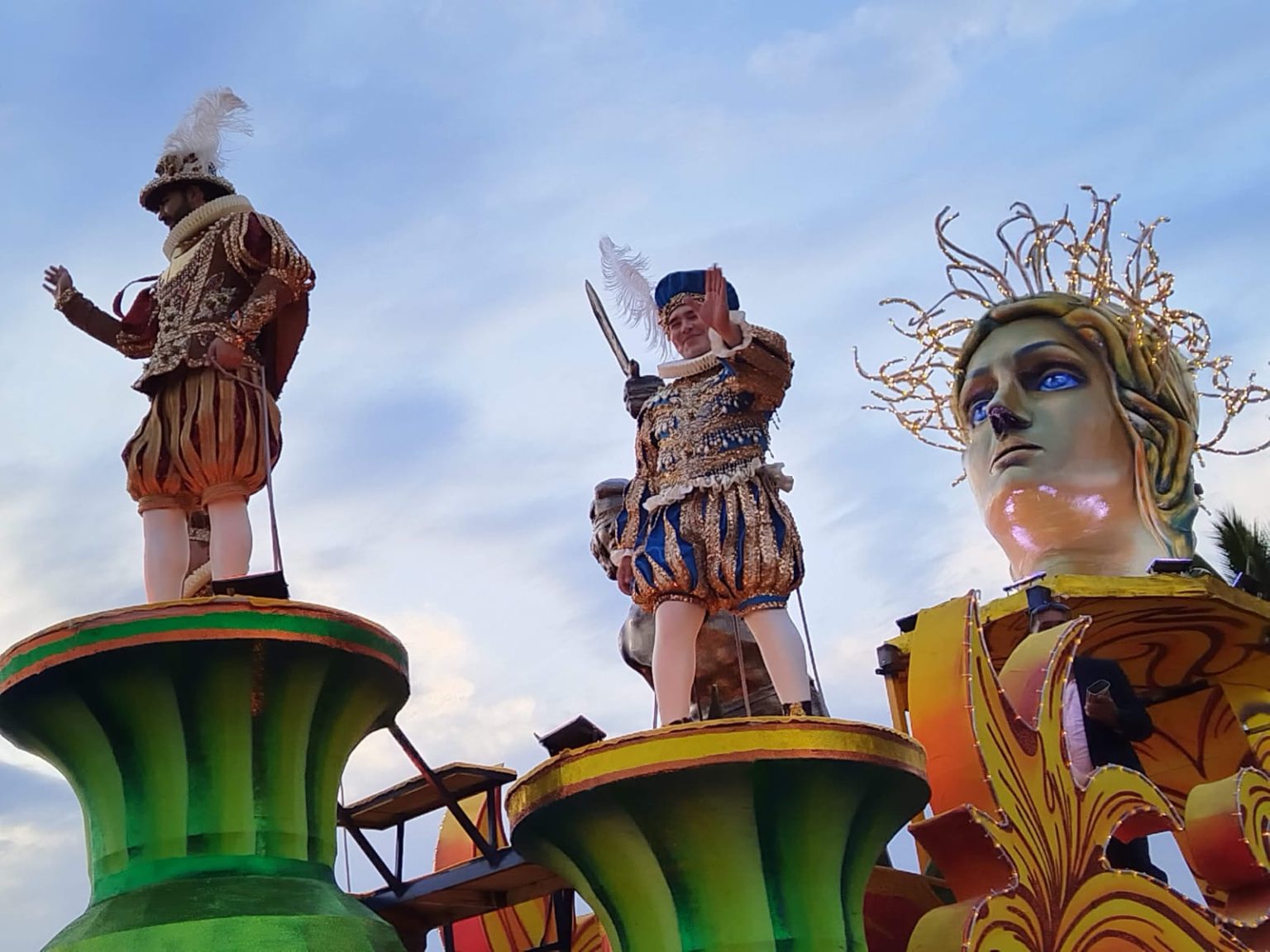 Se espera una afluencia arriba de 950 mil visitantes para el Carnaval de Mazatlán Sectur