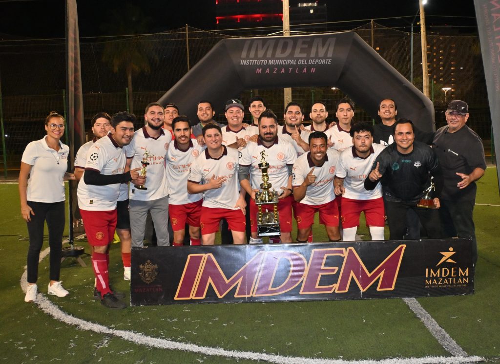 Muerden Perros F.C. la final de la Segunda de Ascenso en el Kilómetro (7)