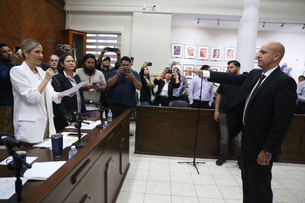 Avala Cabildo de Mazatlán propuesta de nuevo titular del Órgano Interno de Contro (5)