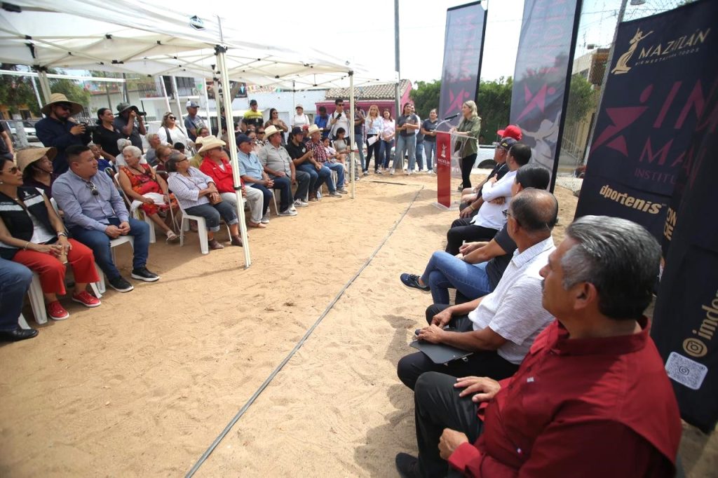 Entrega Estrella Palacios nueva cancha de voleibol en El Roble 2025 4