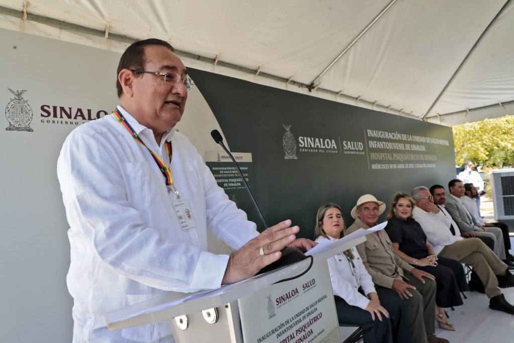 Inaugura el gobernador Rocha Moya primera Unidad de Salud Mental Infantojuvenil en el noroeste del país (13)