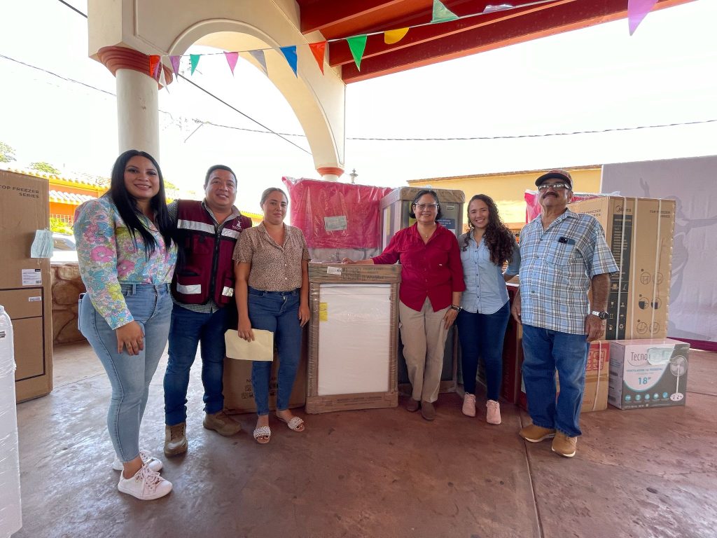 Se benefician 117 familias de 8 comunidades de Mazatlán con el programa “Peso a Peso del Bienestar” (3)