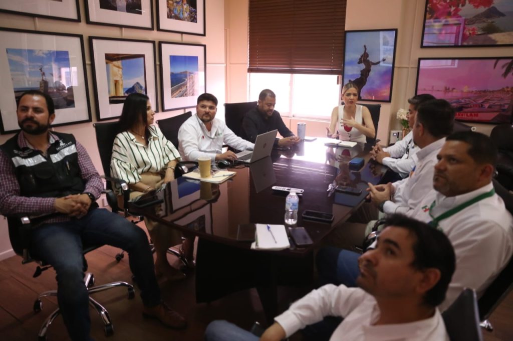 Se reúne Estrella Palacios con directivos de CFE para gestionar un mejor suministro de energía eléctrica