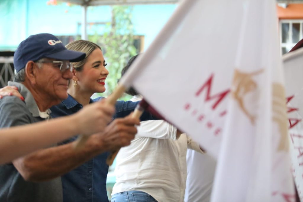 Para combatir los derrames de drenaje, se rehabilitará el alcantarillado de la calle Quinta, entra la Constitución y Morelos (2)