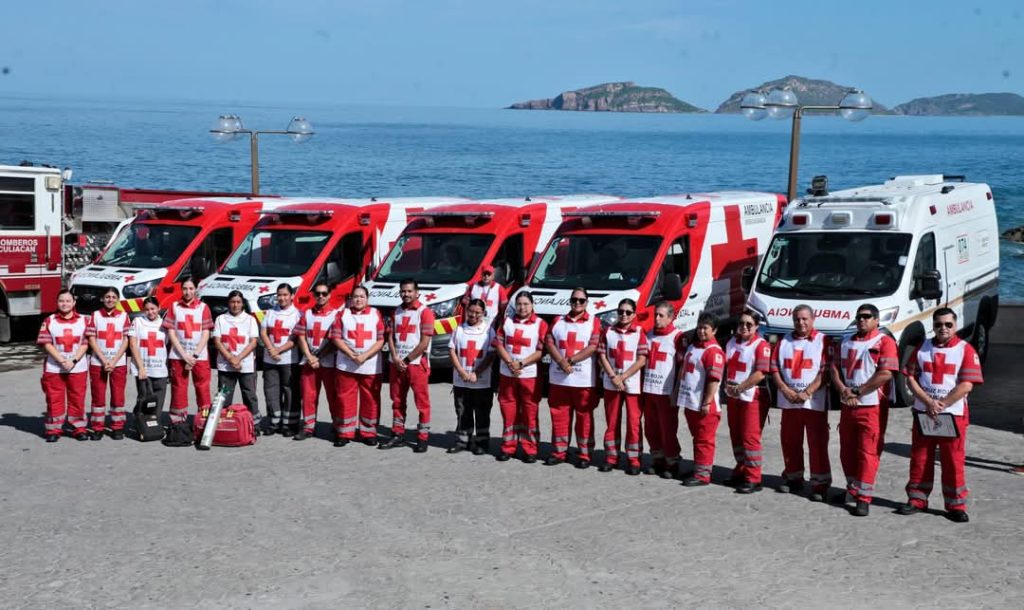 “Vengan a visitarnos, tengan la seguridad que los vamos a atender muy bien”, Gobernador Rocha invita a vacacionistas a disfrutar de Sinaloa en este periodo de verano. 2025 6