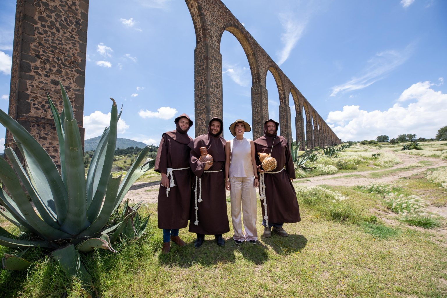 Josefina Rodríguez realiza gira de trabajo por la Ruta de los Dioses para reforzar el compromiso de México como destino global Josefina Rodríguez realiza gira de trabajo por la Ruta de los Dioses para reforzar el compromiso de México como destino global 2025