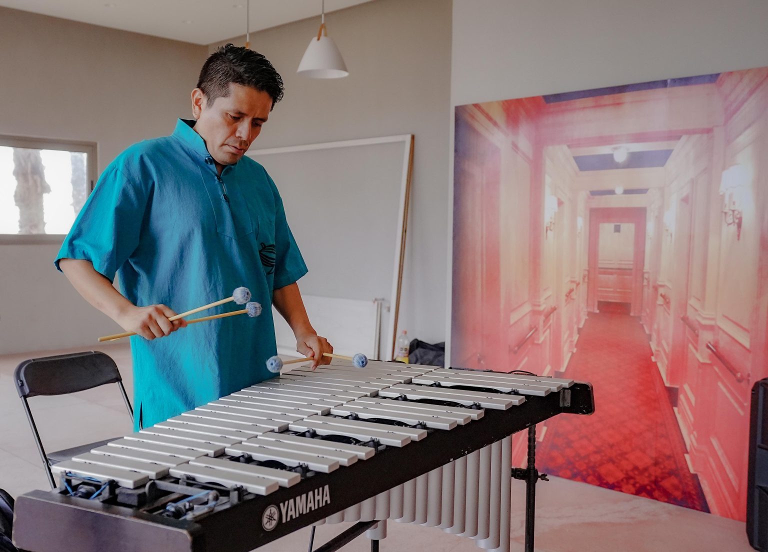 Max Carreón inunda el Museo Casa del Marino con la melancolía del vibráfono 2.jpg025 1