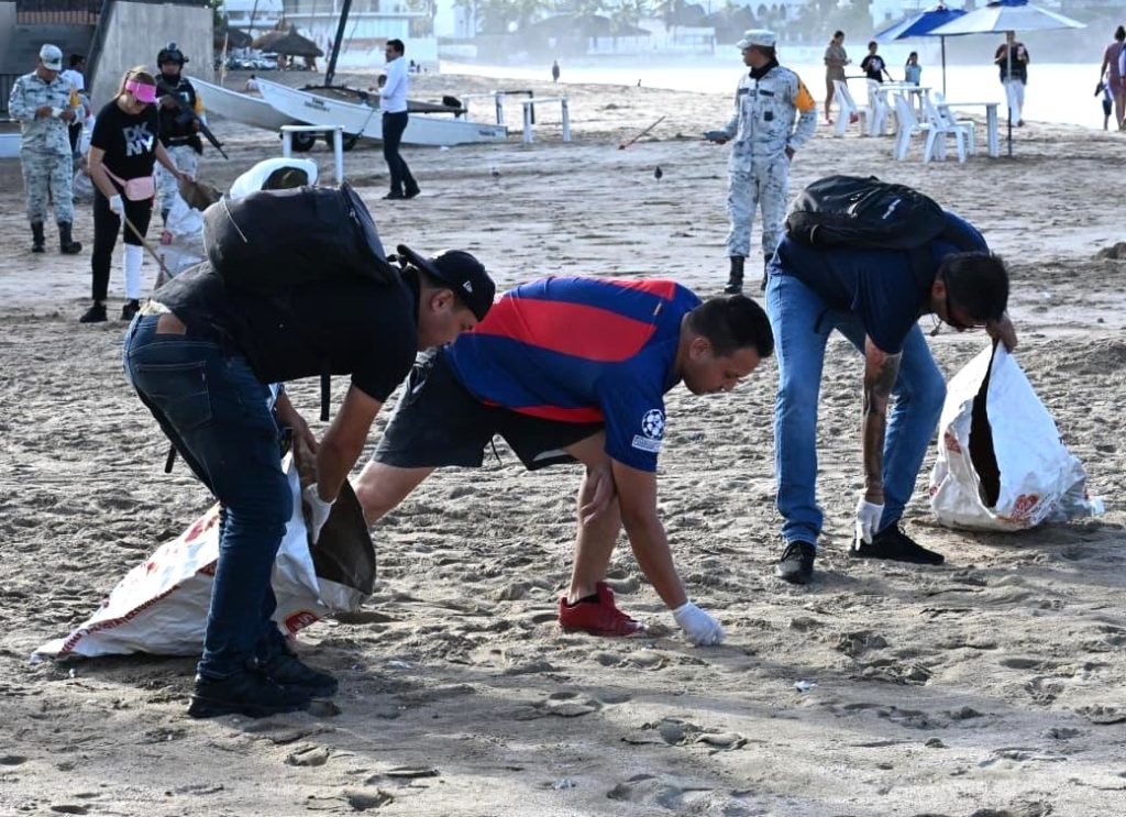 Se recolectan 72 metros cúbicos de basura mediante el programa ‘Mazatlán te quiero limpio’ Se recolectan 72 metros cúbicos de basura mediante el programa ‘Mazatlán te quiero limpio’ 2025