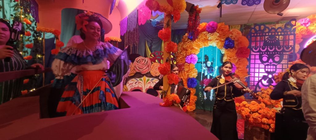 Colores y Tradiciones del Gran Acuario Mazatlán es una experiencia temática que celebra nuestras raíces mexicanas (7)