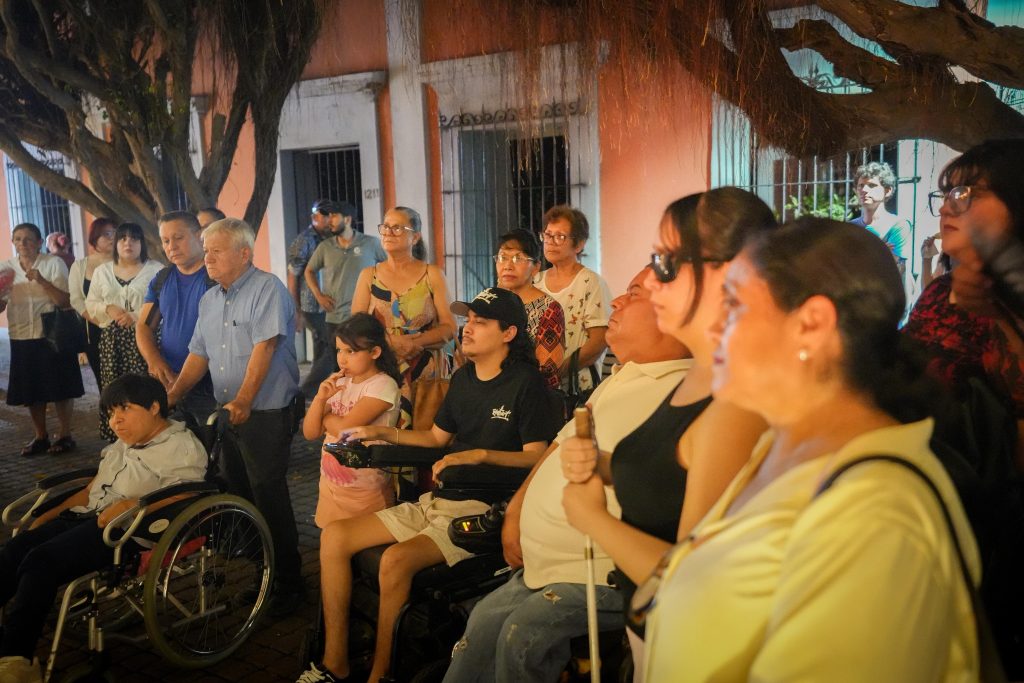 “Nuestro arte en tus manos” una inauguración que celebra el Día Internacional de los Pintores con la Boca y con el Pie Pictórica 2025 4
