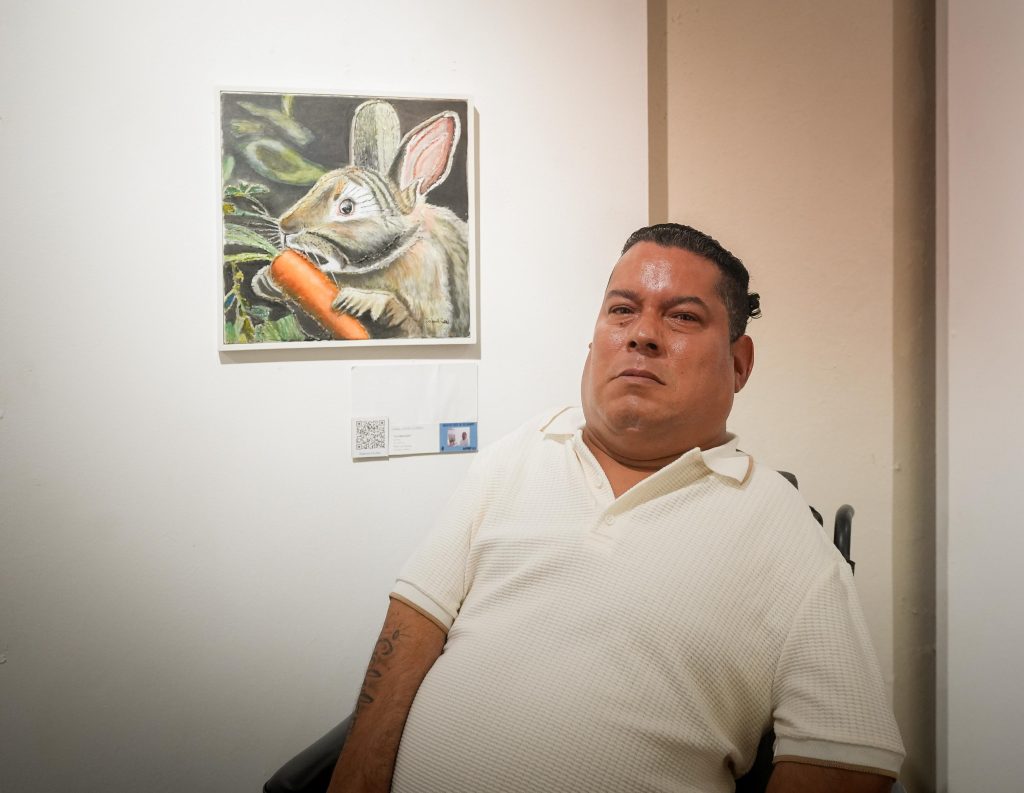 “Nuestro arte en tus manos” una inauguración que celebra el Día Internacional de los Pintores con la Boca y con el Pie Pictórica 2025 8