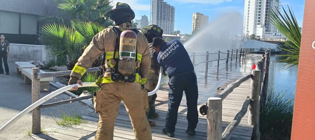 Simulacro de Incendio Refuerza la Cultura de Prevención en el Gran Acuario Mazatlán 2025