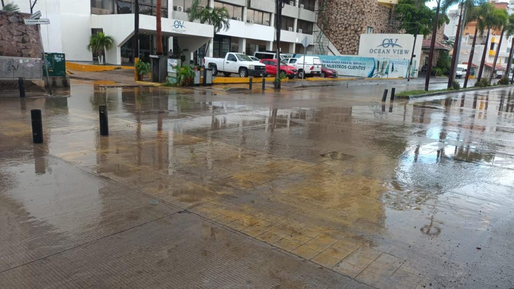Cárcamo de rebombeo en Camarón Sábalo opera con éxito tras lluvias recientes