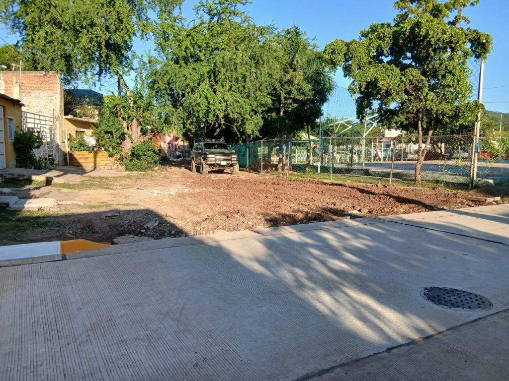 Entrega Gobierno de Estrella Palacios obra de pavimentación en la Genaro Estrada 2025 2