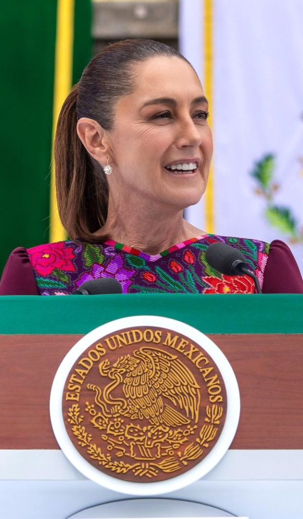 Gobernador Rocha presente en la celebración del primer año de labores de la presidenta Claudia Sheinbaum 2025 1