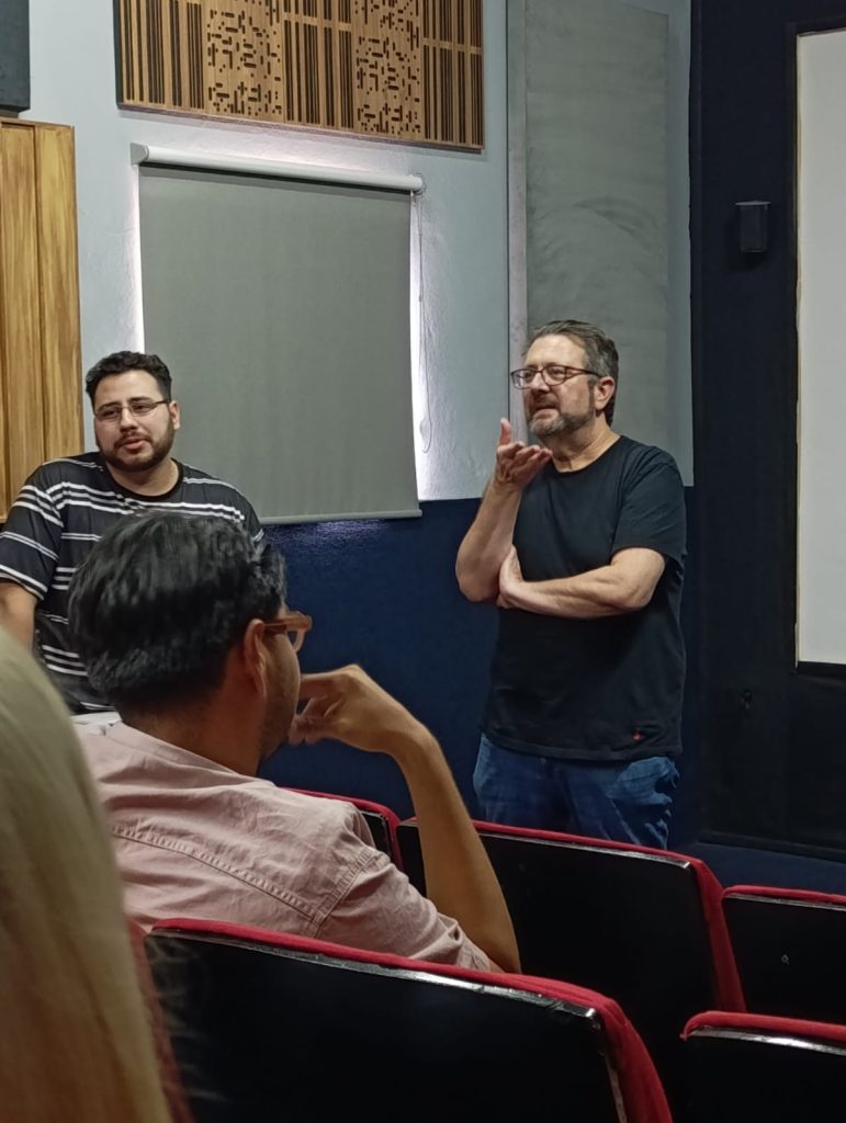 Productiva visita del Cineasta Bernard Rose a Mazatlán (6)