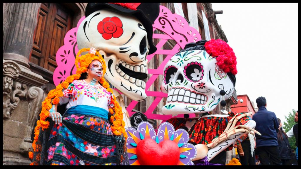 Rituales del Día de los Muertos en México siguen transmitiendo valores, costumbres y creencias; un reflejo de sincretismos celebrados desde siglos