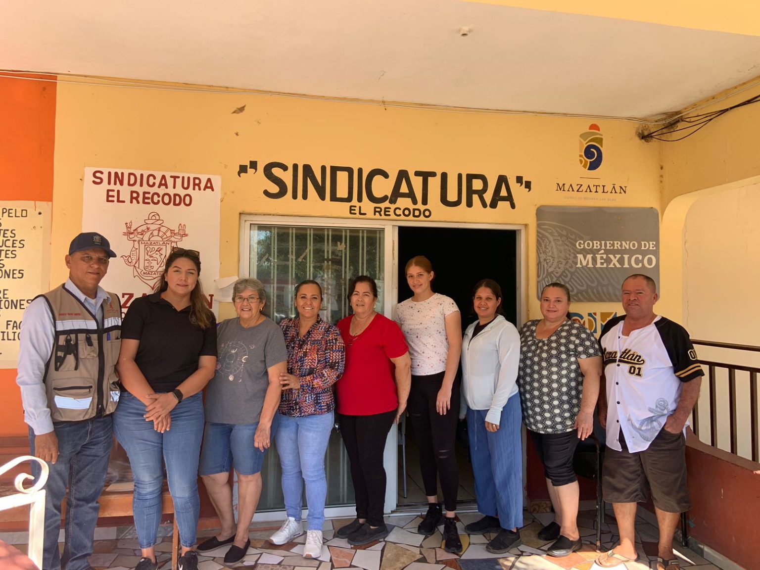 Titular de Evaluación y Enlace Rural realiza visita de atención en comunidades para fortalecer vínculo con habitantes