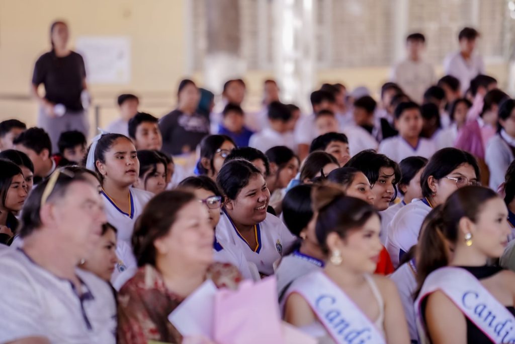 El talento teatral brilla en la Secundaria Federal No. 3 de Mazatlán (7)