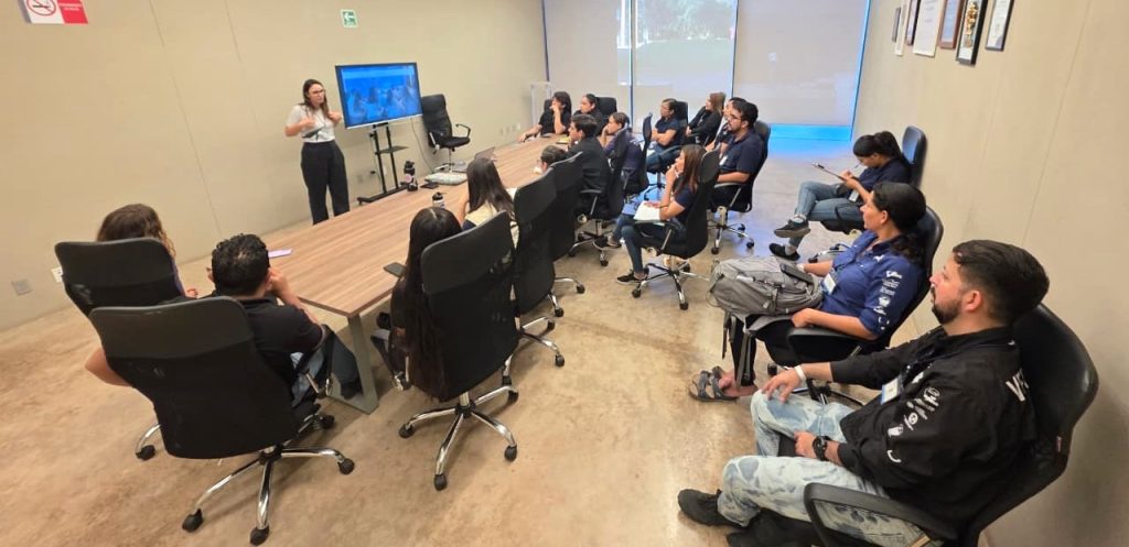 Gran Acuario Mazatlán fortalece el bienestar animal mediante capacitación especializada en lobos marinos 2025 2