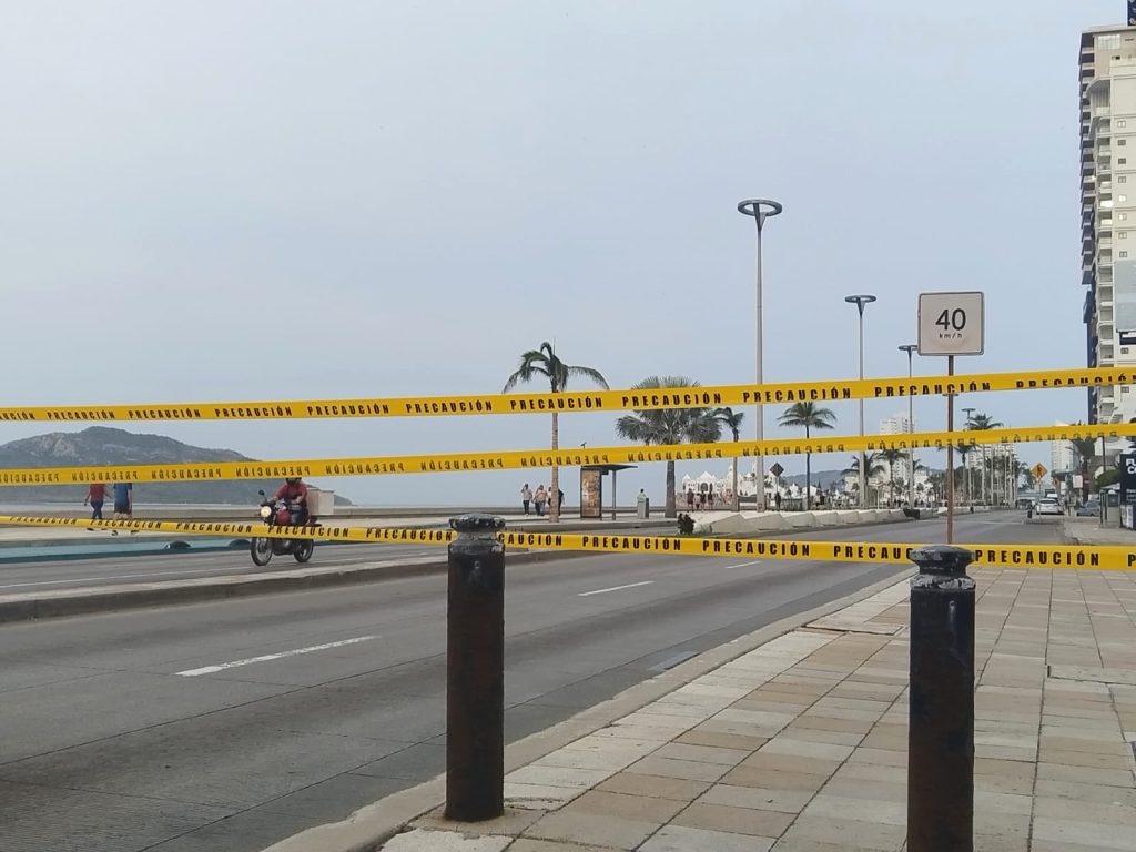 Supervisa Estrella Palacios preparativos para la Gran Fiesta de Fin de Año en avenida Del Mar 2025 5