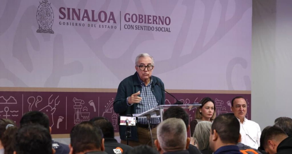 Gobernador Rocha Moya realizará nuevos cambios en su gabinete 2026