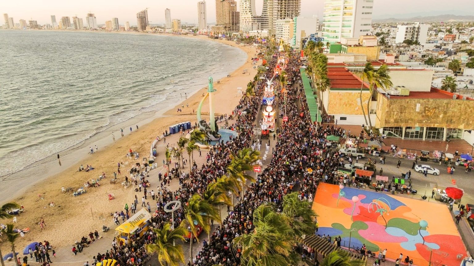 Avala Canirac Mazatlán los Resultados que sobre el Carnaval Internacional de Mazatlán 2026 ofreció Estrella Palacios Domínguez Presidenta de Mazatlán 2026