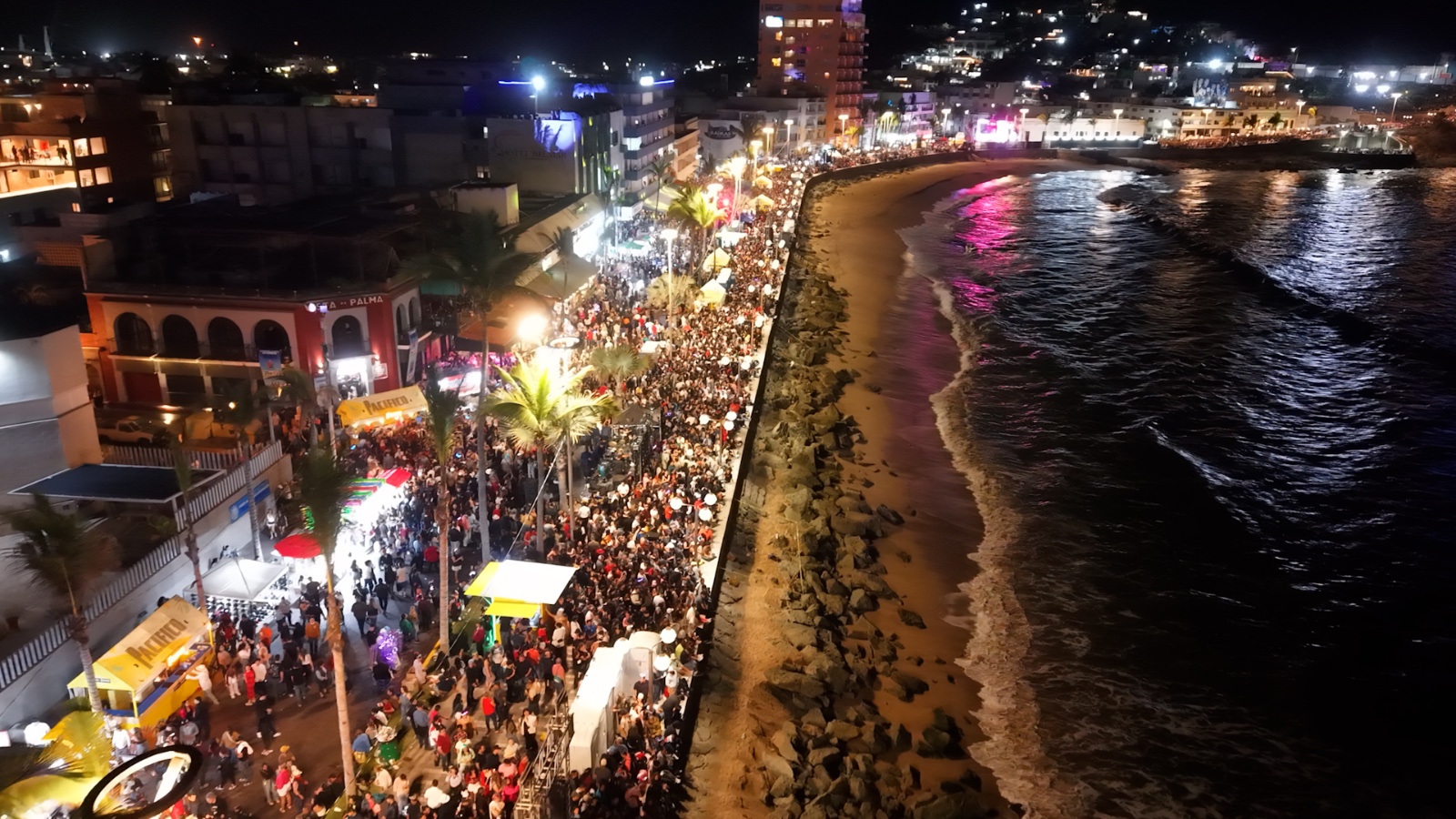 Combate Naval del Carnaval Internacional de Mazatlán 2026 (17)