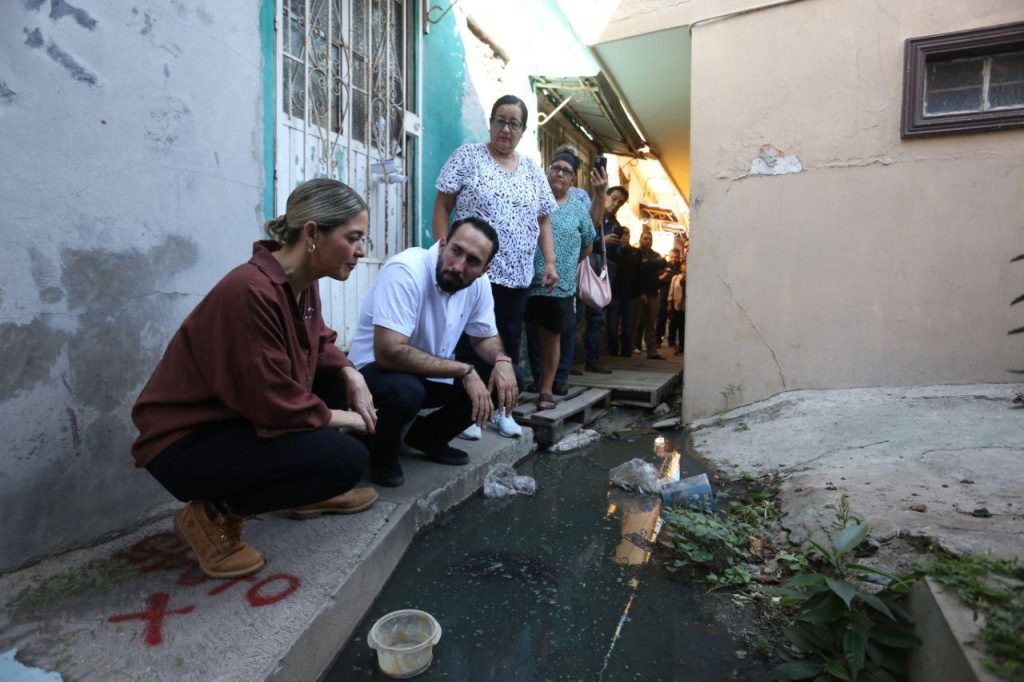 Estrella Palacios inicia obra para renovar la red hidrosanitaria en el callejón Ibarra, en el Centro de la ciudad