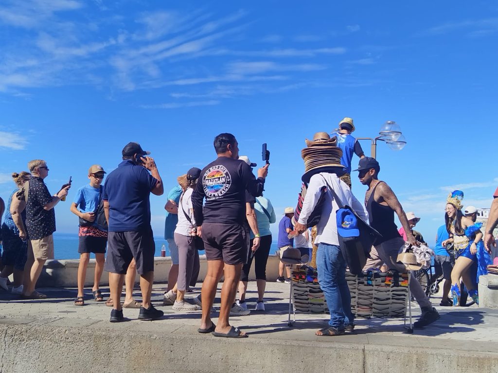 Mazatlán recibió a cerca de 50 mil cruceristas en febrero (7)