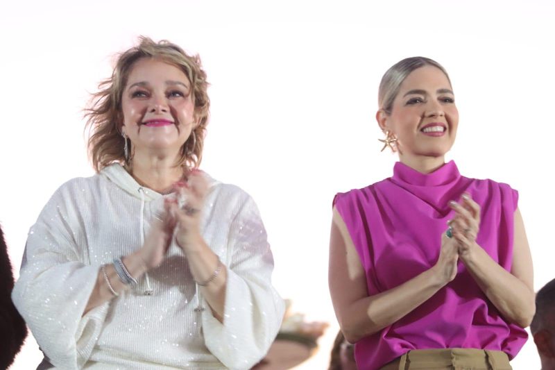 Primer Gran Desfile del Carnaval Internacional de Mazatlán 2026 Arriba la Tambora Domingo (21)