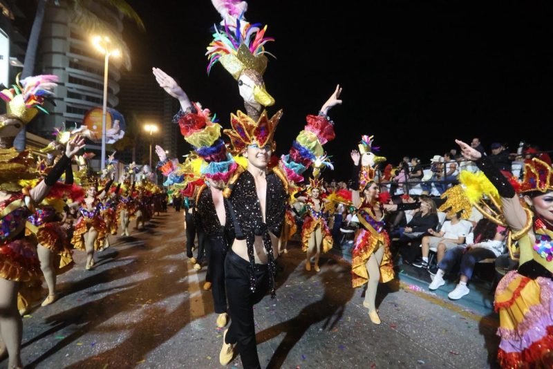 Primer Gran Desfile del Carnaval Internacional de Mazatlán 2026 Arriba la Tambora Domingo (33)