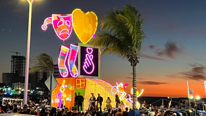 Primer Gran Desfile del Carnaval Internacional de Mazatlán 2026 Arriba la Tambora Domingo (5)