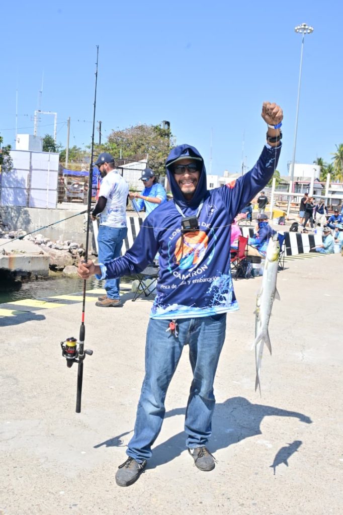 Se vive gran convivencia en el Torneo Amor y Pasión por la Pesca (12)