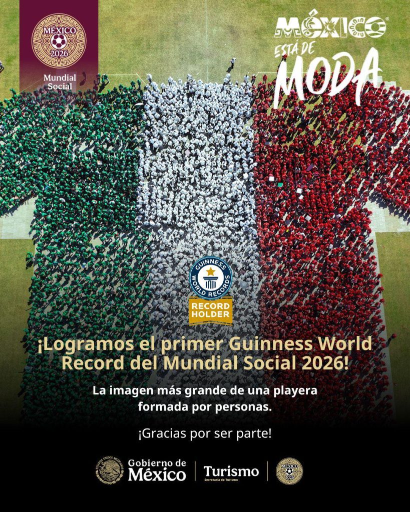 México se anota un Guinness World Record con la Imagen humana de la camiseta de futbol más grande del mundo 2026 1