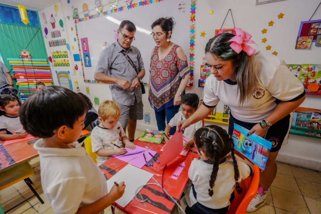 Pequeños Lectores lleva aventura literaria al Jardín de Niños “Sebastiana Carrillo Páez (8)