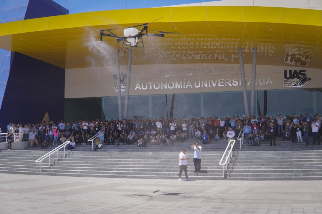 ¡Drones, de la tradición a la innovación! Suman esfuerzos la academia y la iniciativa privada para tecnificar el campo sinaloense y optimizar cultivoS (2)