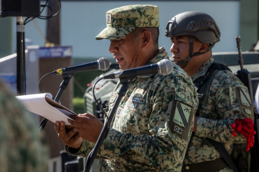 Hay confianza en el Ejército porque siempre hacen honor a la patria Gobernadora Yeraldine (15)