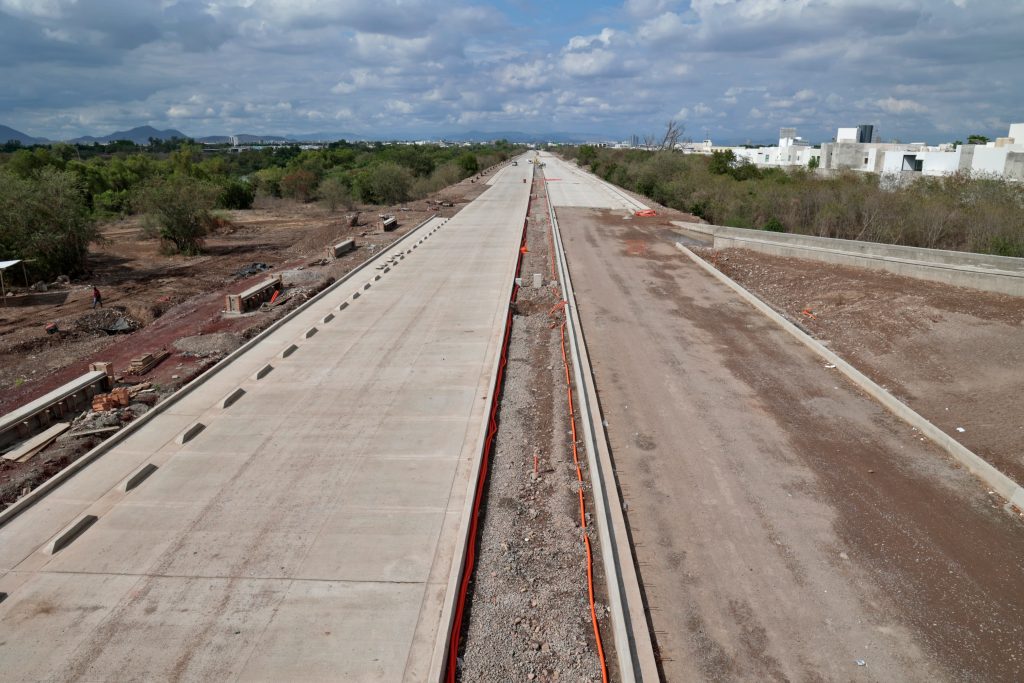 El gobierno de Sinaloa no se ha detenido, siguen las obras en todo el estado Gobernadora Yeraldine (13)
