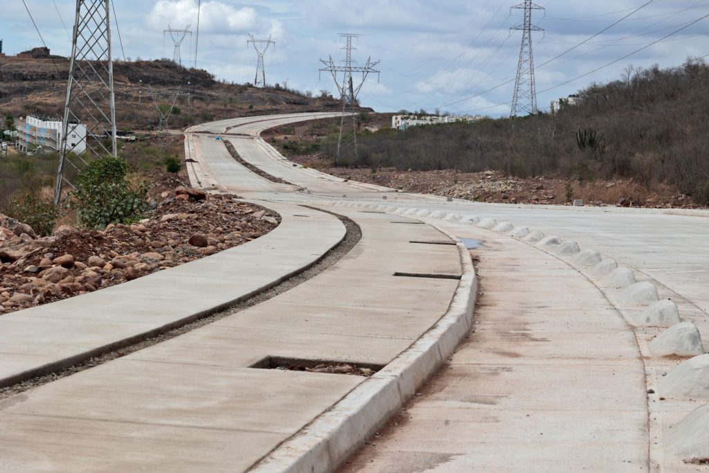 El gobierno de Sinaloa no se ha detenido, siguen las obras en todo el estado Gobernadora Yeraldine (4)
