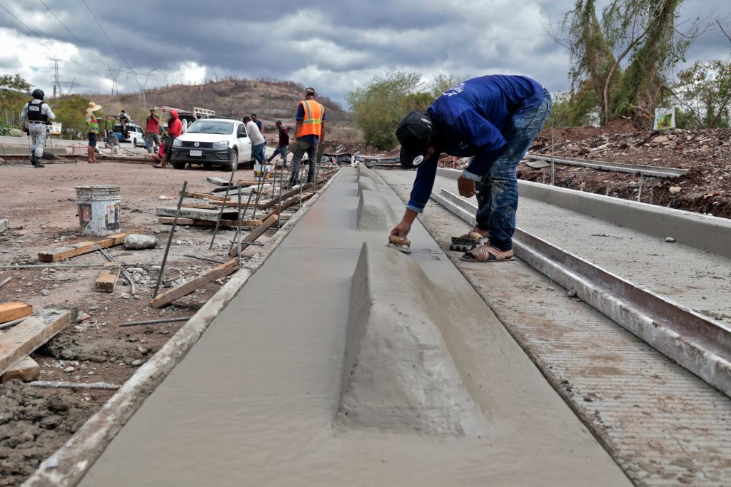 El gobierno de Sinaloa no se ha detenido, siguen las obras en todo el estado Gobernadora Yeraldine (6)