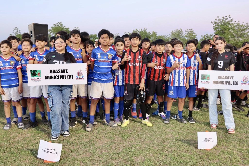 Inauguran en Sinaloa de Leyva el Torneo Estatal de Fútbol Infantil 2026 (10)