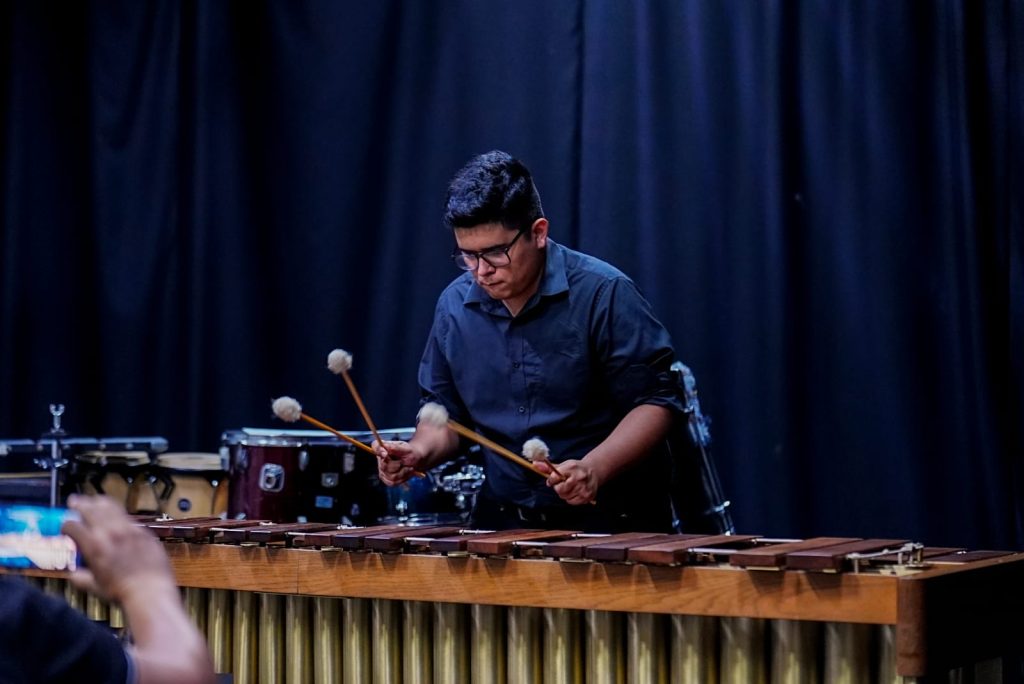 La percusión mostró su riqueza sonora en examen semestral de la Licenciatura en Música (8)