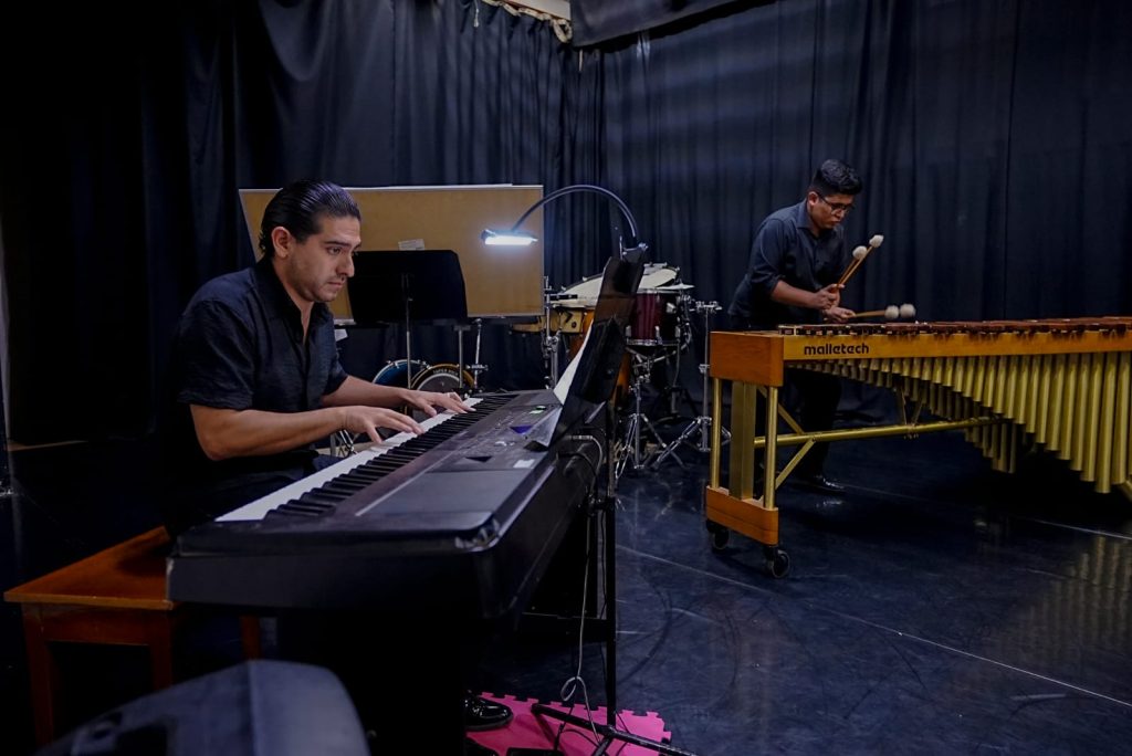 La percusión mostró su riqueza sonora en examen semestral de la Licenciatura en Música (9)