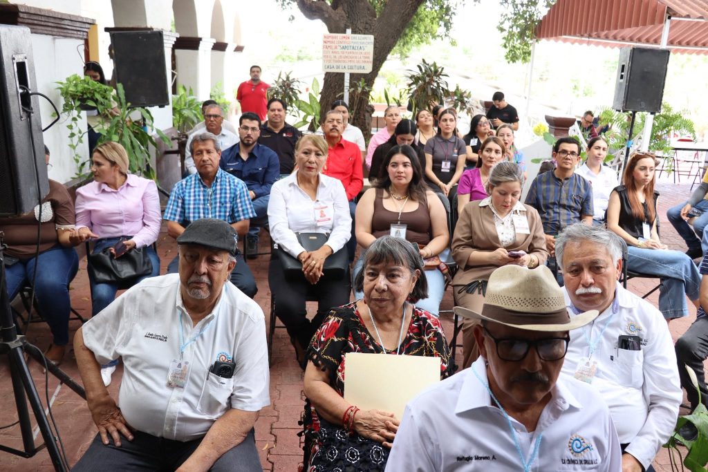 Realizan Primer Encuentro de Cronistas e Historiadores Sinaloenses en Sinaloa de Leyva (5)