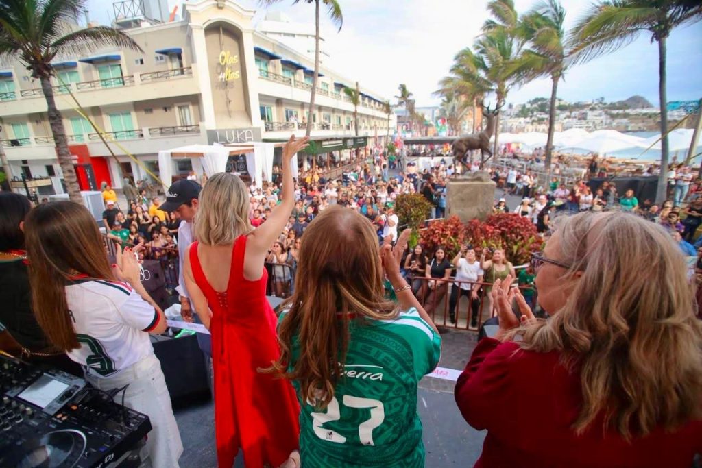 Se inaugura con éxito en Mazatlán, La Fiesta del Futbol 2026 2